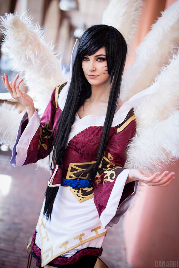 League of legends ahri cosplay