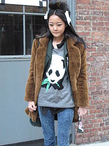 220px-hyoni_kang