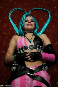 26 Best Jinx Cosplay from League of Legends